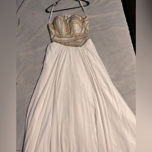 PROM SEASON!! Beautiful Terani Couture Dress